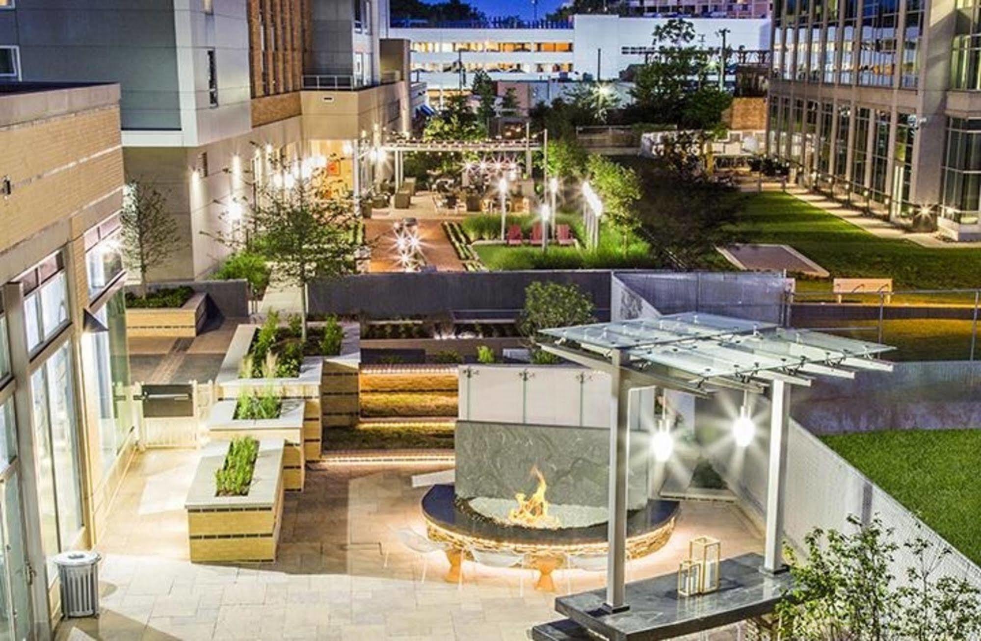Bridgestreet At The View At Liberty Center Aparthotel Arlington Exterior foto